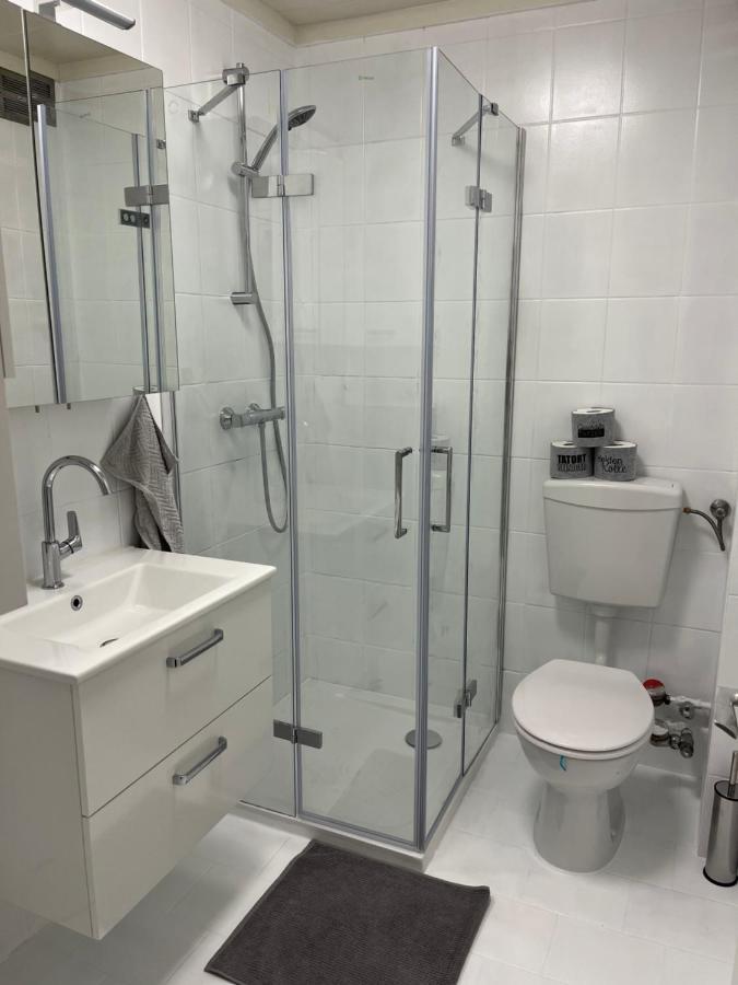 Modernes 4Er Apartment In Skilift-Naehe Zell am See Esterno foto